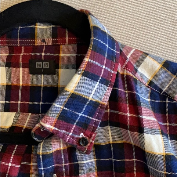 Uniqlo check plaid button-up! - Picture 2 of 3